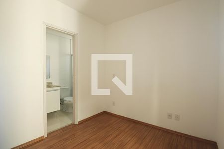 Suíte - Quarto 1 de apartamento para alugar com 2 quartos, 58m² em Jardim, Santo André