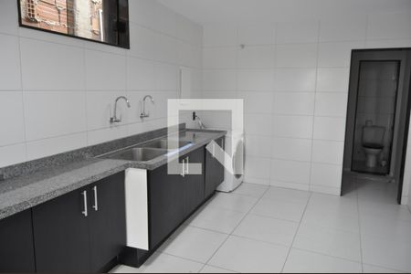 Casa à venda com 500m², 5 quartos e 5 vagasCozinha