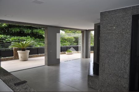 Casa à venda com 500m², 5 quartos e 5 vagasÁrea Externa