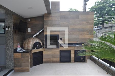 Casa à venda com 500m², 5 quartos e 5 vagasChurrasqueira