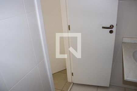 Banheiro quarto 1 de apartamento para alugar com 2 quartos, 61m² em Anil, Rio de Janeiro