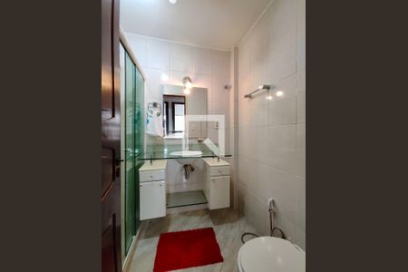 Apartamento para alugar com 109m², 3 quartos e 1 vaga Apartamento para alugar com 109m², 3 quartos e 1 vagaBanheiro Corredor