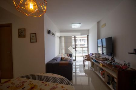 Sala de apartamento à venda com 3 quartos, 80m² em Recreio dos Bandeirantes, Rio de Janeiro