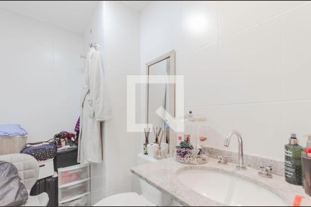 Apartamento à venda com 65m², 2 quartos e 1 vagaBanheiro da Suíte