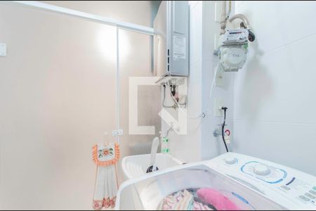 Apartamento à venda com 65m², 2 quartos e 1 vagaÁrea de Serviço