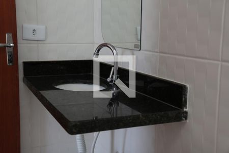 Casa à venda com 105m², 2 quartos e 2 vagasBanheiro da Suíte 2