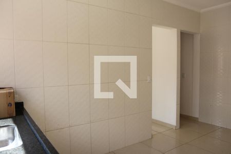 Casa à venda com 105m², 2 quartos e 2 vagasCozinha