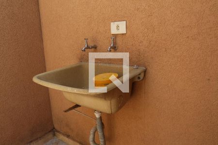 Casa à venda com 105m², 2 quartos e 2 vagasÁrea de Serviço