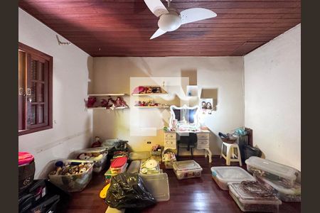 Casa à venda com 300m², 4 quartos e 2 vagasQuarto 2