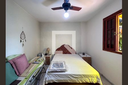 Casa à venda com 300m², 4 quartos e 2 vagasSuíte