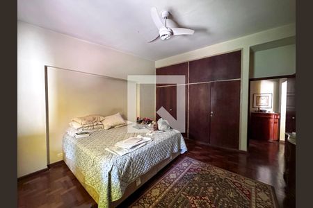 Casa à venda com 300m², 4 quartos e 2 vagasQuarto 4