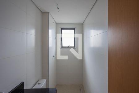 Banheiro da Suíte 1 de apartamento à venda com 2 quartos, 61m² em Prado, Belo Horizonte