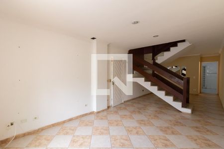 Casa à venda com 140m², 3 quartos e 2 vagasSala