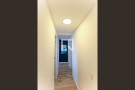 Apartamento à venda com 90m², 3 quartos e 2 vagas Apartamento à venda com 90m², 3 quartos e 2 vagasCorredor