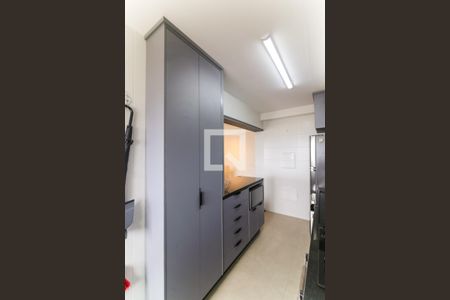 Apartamento à venda com 90m², 3 quartos e 2 vagas Apartamento à venda com 90m², 3 quartos e 2 vagasCozinha