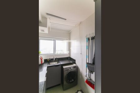 Apartamento à venda com 90m², 3 quartos e 2 vagas Apartamento à venda com 90m², 3 quartos e 2 vagasÁrea de Serviço