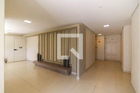 Apartamento à venda com 90m², 3 quartos e 2 vagas Apartamento à venda com 90m², 3 quartos e 2 vagasHall social