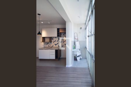 Apartamento à venda com 45m², 2 quartos e sem vaga Apartamento à venda com 45m², 2 quartos e sem vagaCozinha