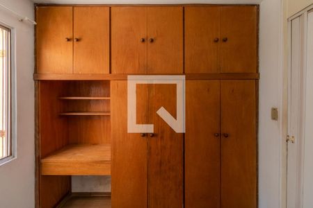 Quarto 1 de apartamento para alugar com 3 quartos, 63m² em Jardim Umuarama, São Paulo