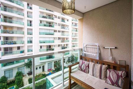 Varanda de apartamento à venda com 1 quarto, 38m² em Santo Amaro, São Paulo