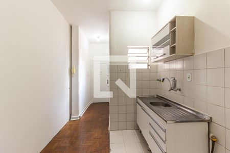 Cozinha de kitnet/studio para alugar com 1 quarto, 40m² em Santa Cecília, São Paulo