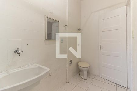 Banheiro de kitnet/studio para alugar com 1 quarto, 40m² em Santa Cecília, São Paulo