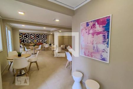 Apartamento à venda com 28m², 1 quarto e sem vaga Apartamento à venda com 28m², 1 quarto e sem vagaÁrea comum - Salão de festas