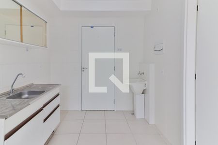 Apartamento à venda com 28m², 1 quarto e sem vaga Apartamento à venda com 28m², 1 quarto e sem vagaCozinha e Área de Serviço
