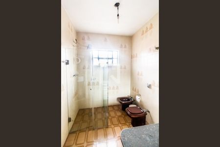 Casa à venda com 200m², 4 quartos e 4 vagasBanheiro