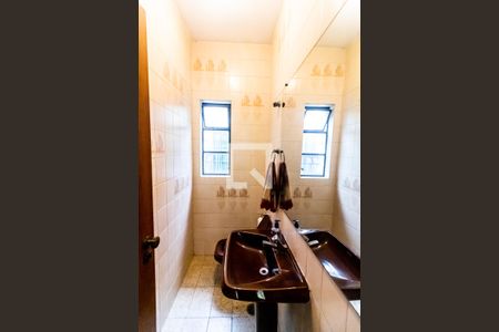 Casa à venda com 200m², 4 quartos e 4 vagasLavabo