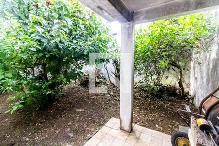 Casa à venda com 200m², 4 quartos e 4 vagasQuintal 2