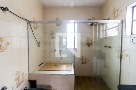 Casa à venda com 200m², 4 quartos e 4 vagasBanheiro da Suíte Quarto 3