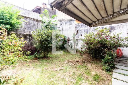 Casa à venda com 200m², 4 quartos e 4 vagasQuintal 1