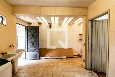 Casa à venda com 200m², 4 quartos e 4 vagasLavanderia