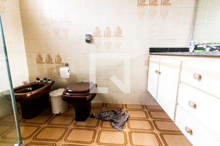 Casa à venda com 200m², 4 quartos e 4 vagasBanheiro