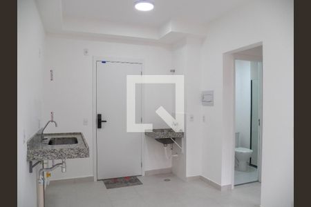 Sala/ Cozinha/ Área de Serviço de apartamento para alugar com 2 quartos, 33m² em Piqueri, São Paulo