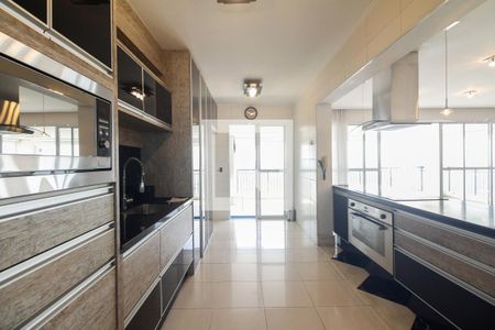 Apartamento para alugar com 169m², 3 quartos e 3 vagas Apartamento para alugar com 169m², 3 quartos e 3 vagasCozinha