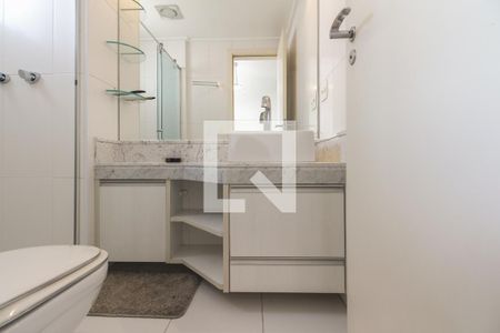 Apartamento para alugar com 169m², 3 quartos e 3 vagas Apartamento para alugar com 169m², 3 quartos e 3 vagasBanheiro Suíte 2