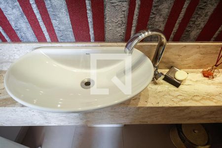 Apartamento para alugar com 169m², 3 quartos e 3 vagas Apartamento para alugar com 169m², 3 quartos e 3 vagasLavabo