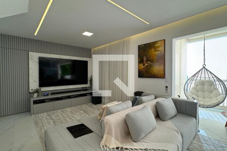 Sala de apartamento à venda com 2 quartos, 170m² em Jardim Tupanci, Barueri
