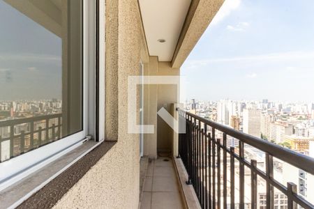 Apartamento à venda com 36m², 1 quarto e 1 vaga Apartamento à venda com 36m², 1 quarto e 1 vagaVaranda