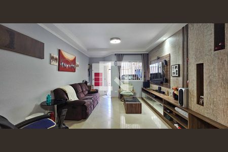 Sala de casa à venda com 3 quartos, 123m² em Vila Isa, São Paulo