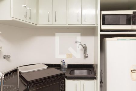 Sala/Cozinha de apartamento à venda com 1 quarto, 86m² em Itaim Bibi, São Paulo