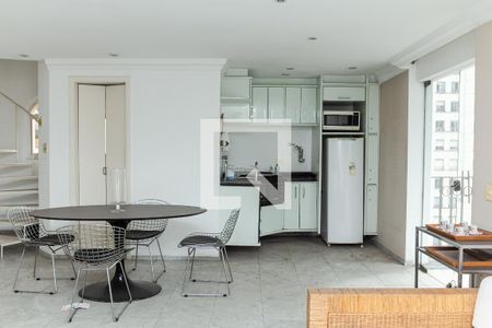 Sala/Cozinha de apartamento à venda com 1 quarto, 86m² em Itaim Bibi, São Paulo