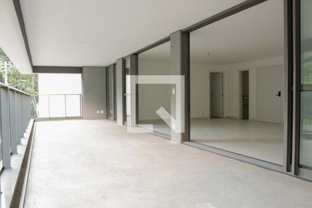 Varanda de apartamento à venda com 4 quartos, 280m² em Sumaré, São Paulo
