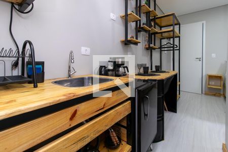 Cozinha - Armários de kitnet/studio para alugar com 1 quarto, 20m² em Vista Alegre, Curitiba