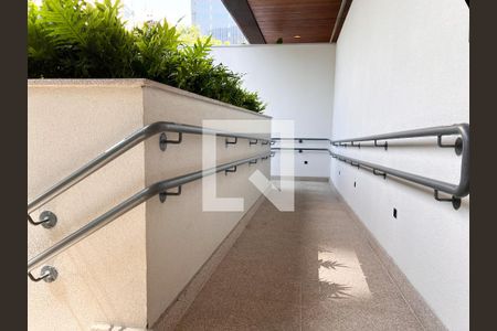 Apartamento à venda com 85m², 1 quarto e 2 vagasÁrea comum - Rampa de acesso