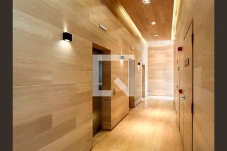 Apartamento à venda com 85m², 1 quarto e 2 vagasÁrea comum - hall do elevador