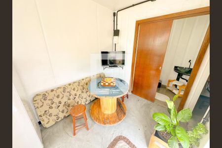 Sala de apartamento para alugar com 1 quarto, 25m² em Cachoeira do Bom Jesus, Florianópolis