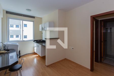 Sala de apartamento para alugar com 1 quarto, 35m² em Savassi, Belo Horizonte